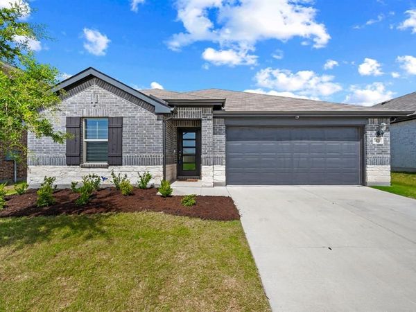 3020 Dixondale Drive, Fort Worth, TX 76108