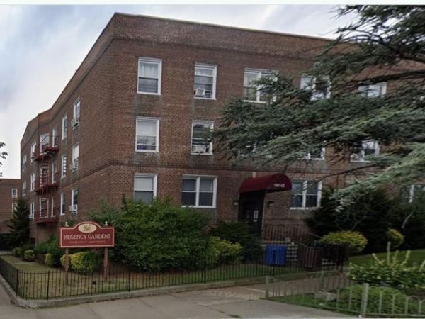 141-03 Union Turnpike, Unit 3J, Flushing, NY 11367