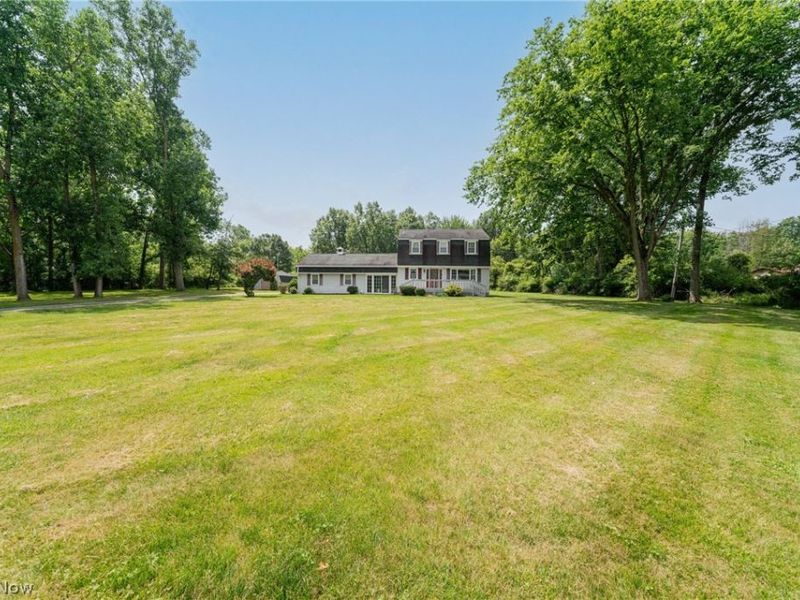 4760 Oster Road, Sheffield Village, OH 44054 Photo 4