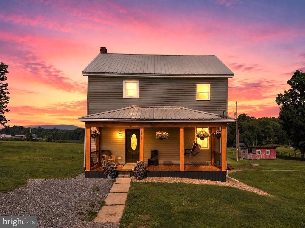 901 MT HOPE ROAD, MCVEYTOWN, PA 17051