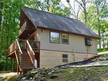 221 S HONEYSUCKLE LANE , MADISON, VA 22727