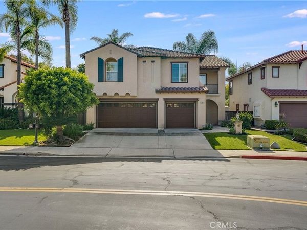 11761 Fricker Ave, Tustin, CA 92782