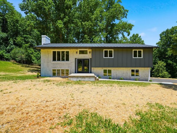 502 4th Avenue, Jonesborough, TN 37659