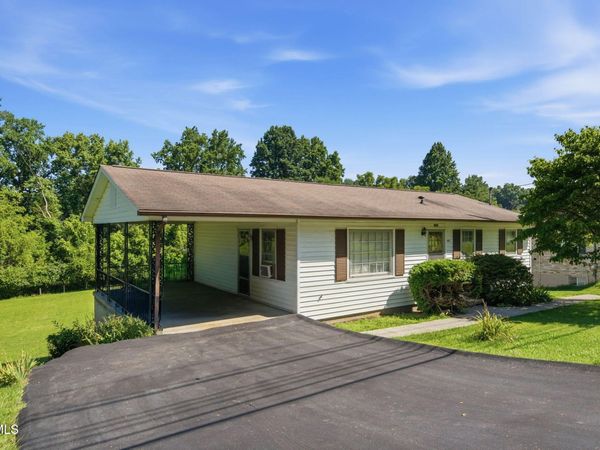 948 King Mill Pike, Bristol, VA 24201