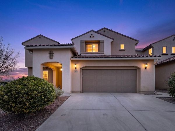 6708 Borde Abierto Street NW, Albuquerque, NM 87120