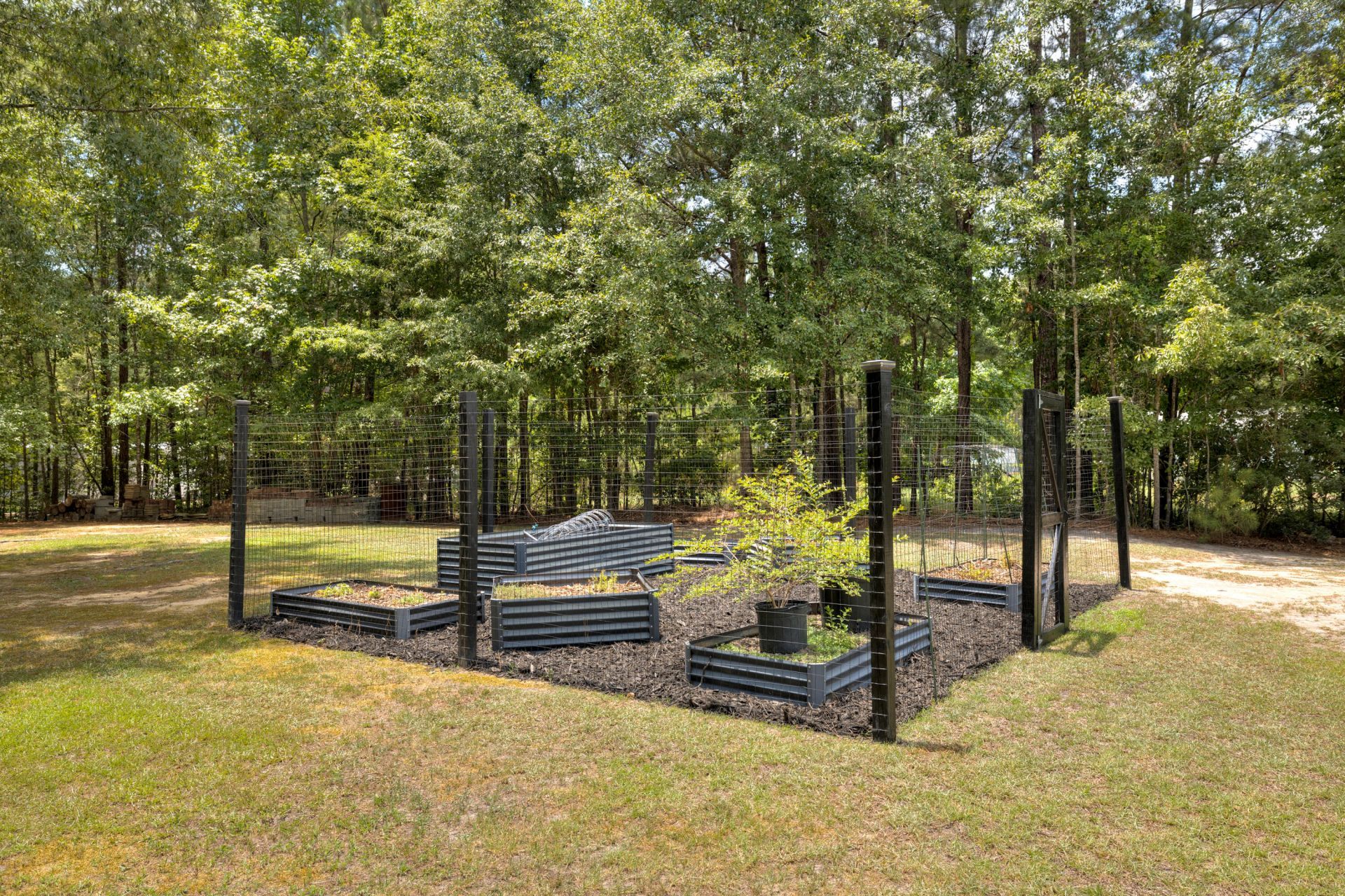 1090 Winding Pond Road Photo 19