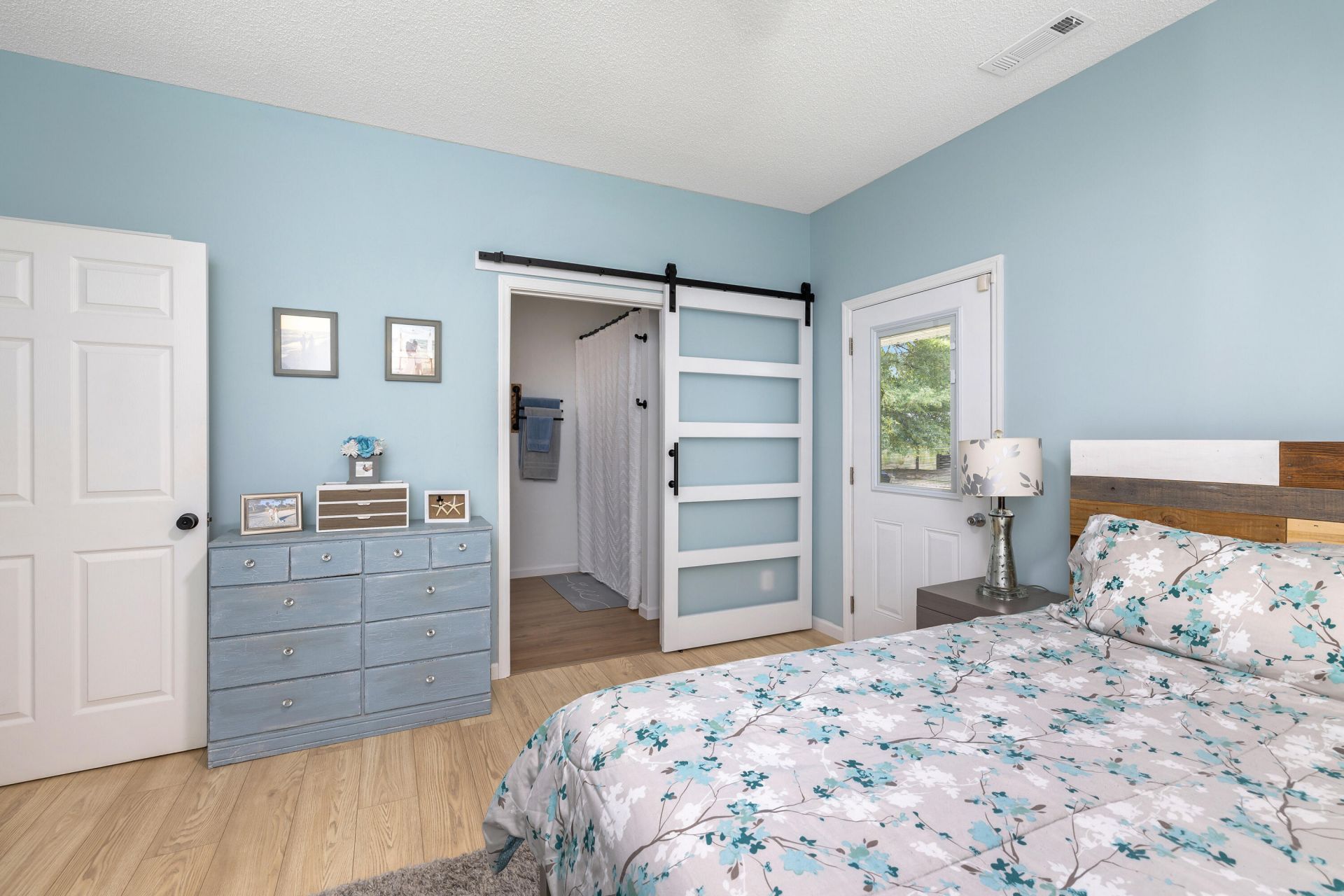 1090 Winding Pond Road Photo 35