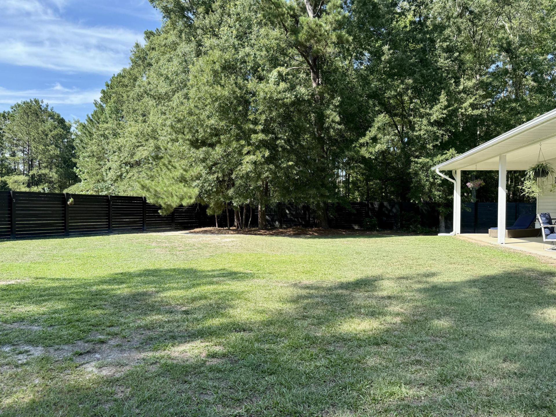 1090 Winding Pond Road Photo 4