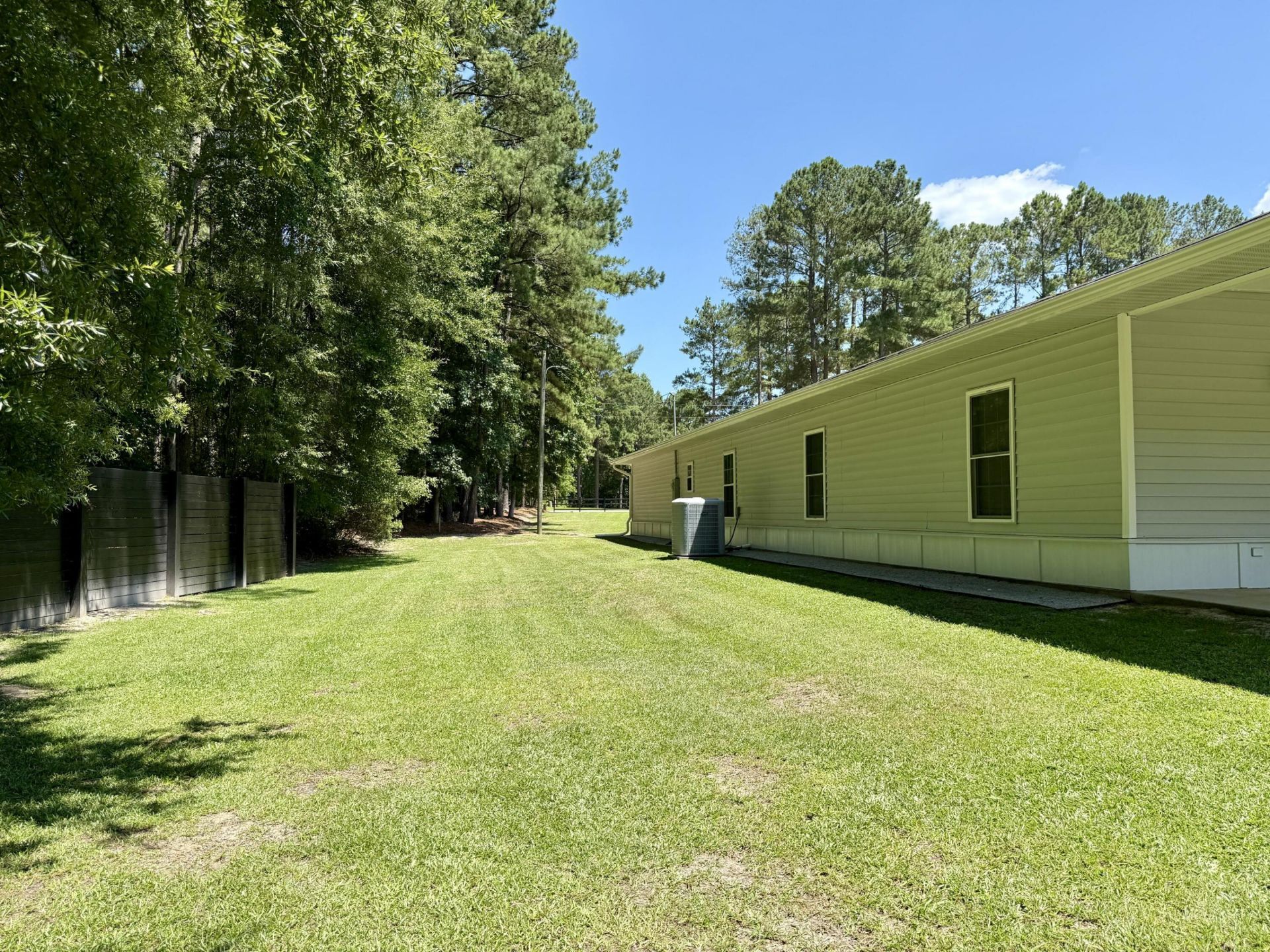 1090 Winding Pond Road Photo 5