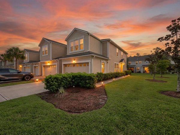 474 Richmond Dr, St Johns, FL 32259