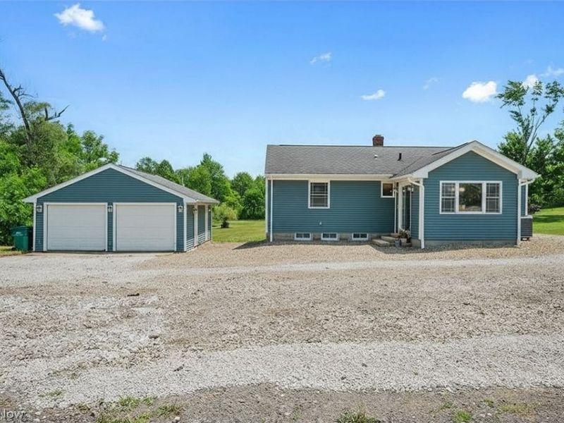 7562 Richmond Road, Oakwood Village, OH 44146 Photo 25