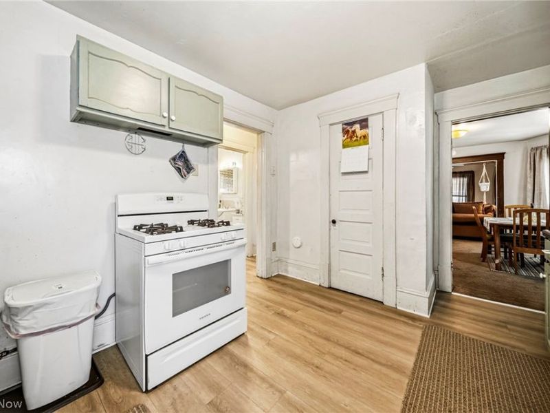 801 E 157 Street, Cleveland, OH 44110 Photo 26