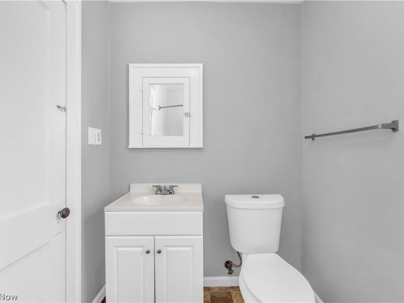4453 W 48th Street, Unit 2/UP, Cleveland, OH 44144 Photo 18