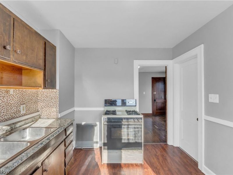 4453 W 48th Street, Unit 2/UP, Cleveland, OH 44144 Photo 9