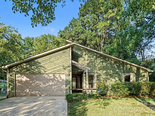 243 Vista Grande Circle, Charlotte, NC 28226