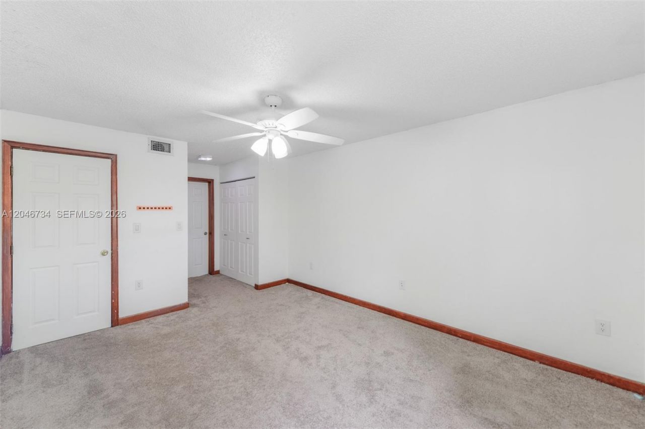 4990 NW 97th Pl , Unit 314, Doral, FL 33178 Photo