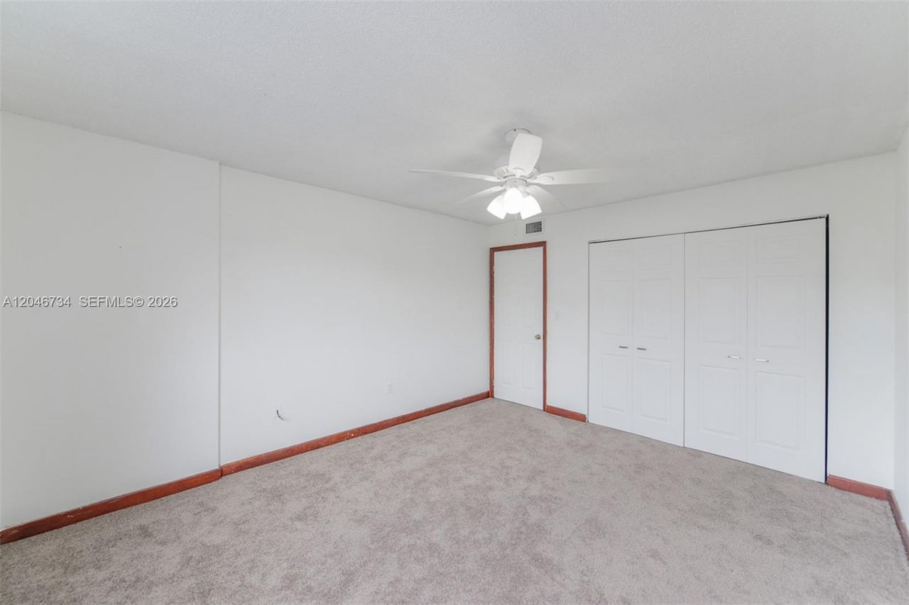 4990 NW 97th Pl , Unit 314, Doral, FL 33178 Photo