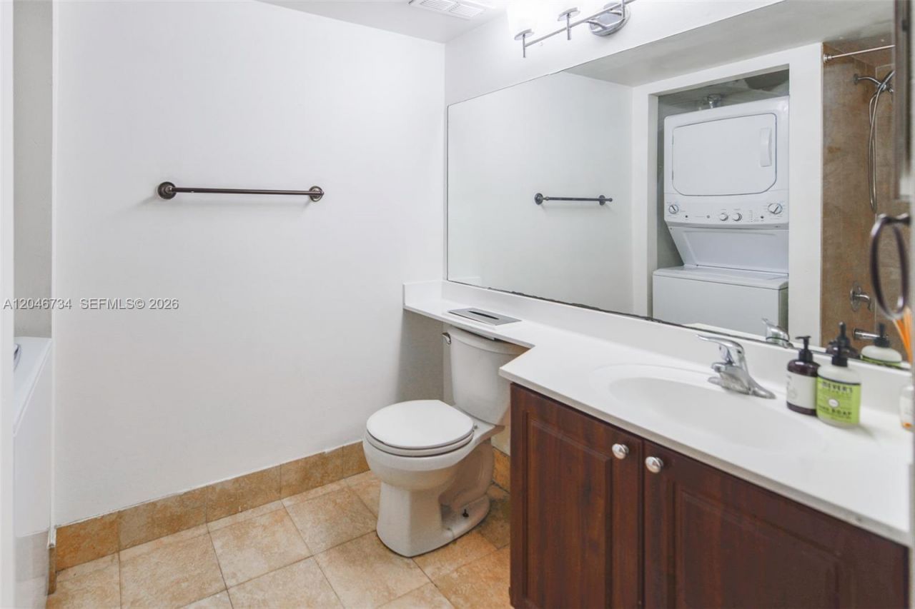 4990 NW 97th Pl , Unit 314, Doral, FL 33178 Photo