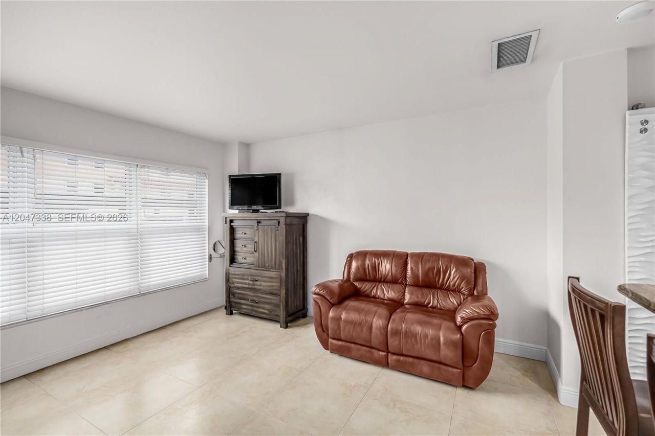 405 N Ocean Blvd, Unit 117, Pompano Beach, FL 33062 Photo