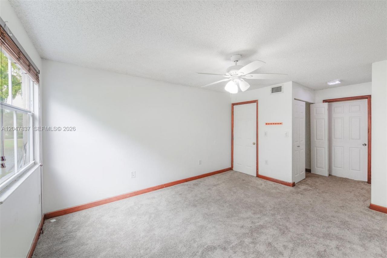 4990 NW 97th Pl , Unit 314, Doral, FL 33178 Photo