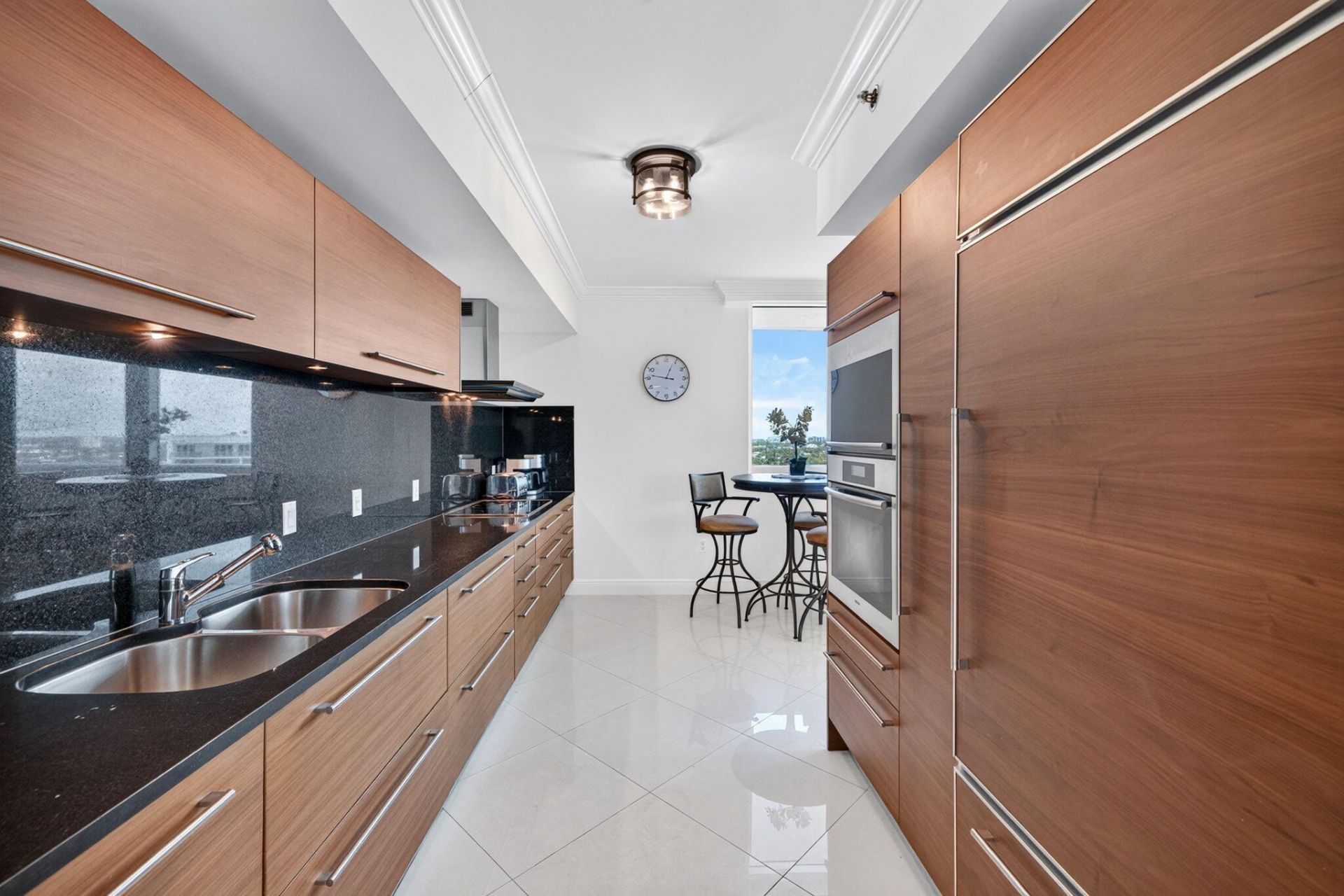 101 S Fort Lauderdale Beach Boulevard, Unit 1606, Fort Lauderdale, FL 33316 Photo