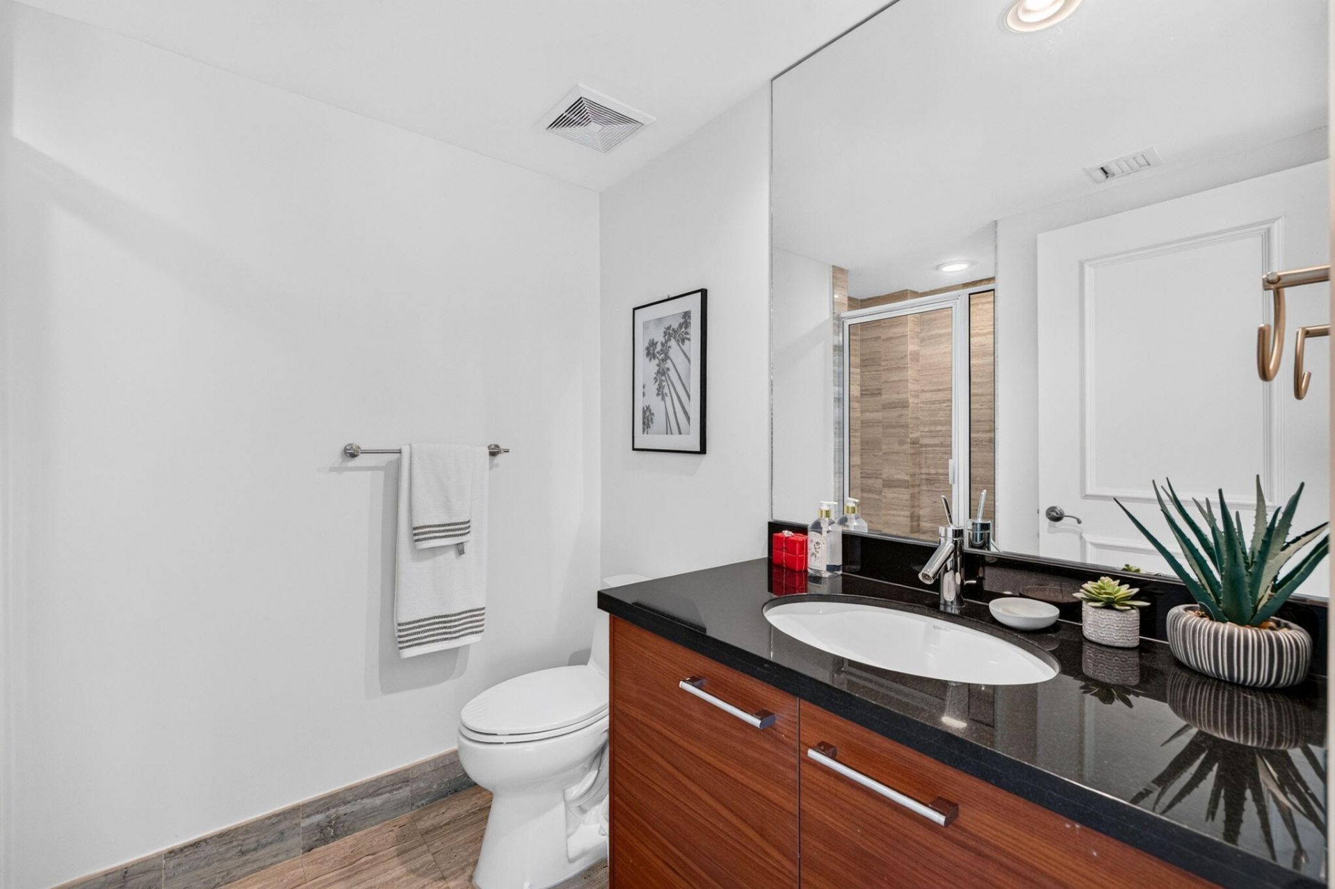 101 S Fort Lauderdale Beach Boulevard, Unit 1606, Fort Lauderdale, FL 33316 Photo