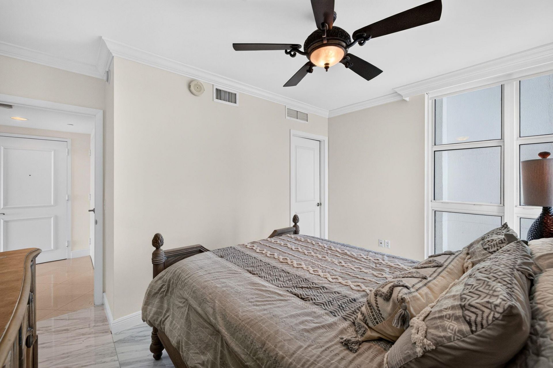 101 S Fort Lauderdale Beach Boulevard, Unit 1606, Fort Lauderdale, FL 33316 Photo