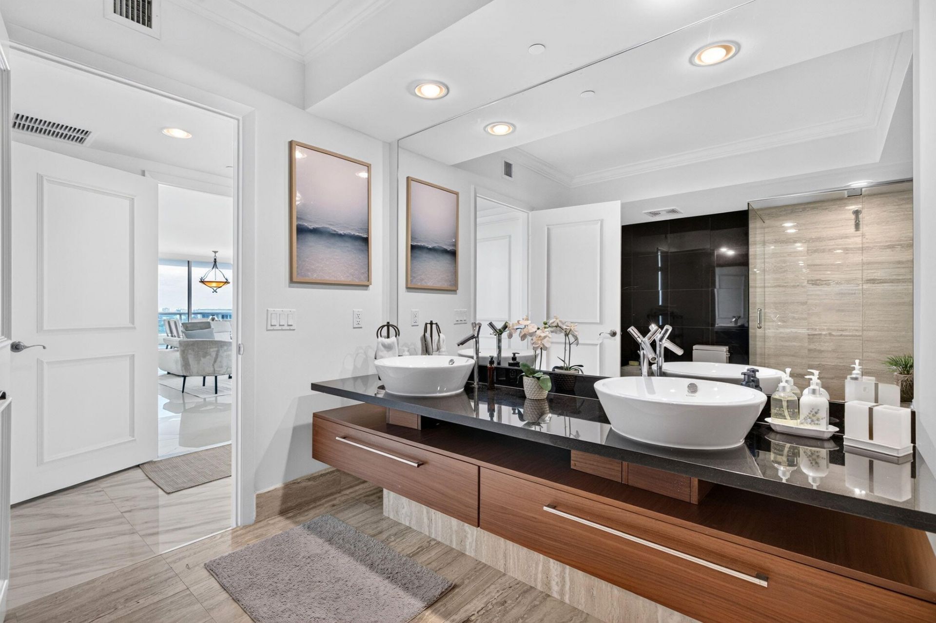 101 S Fort Lauderdale Beach Boulevard, Unit 1606, Fort Lauderdale, FL 33316 Photo