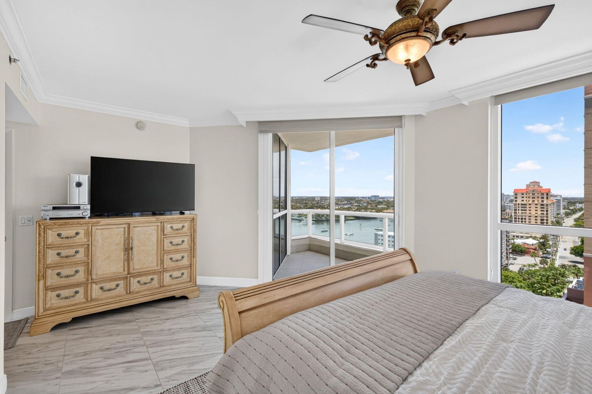 101 S Fort Lauderdale Beach Boulevard, Unit 1606, Fort Lauderdale, FL 33316 Photo