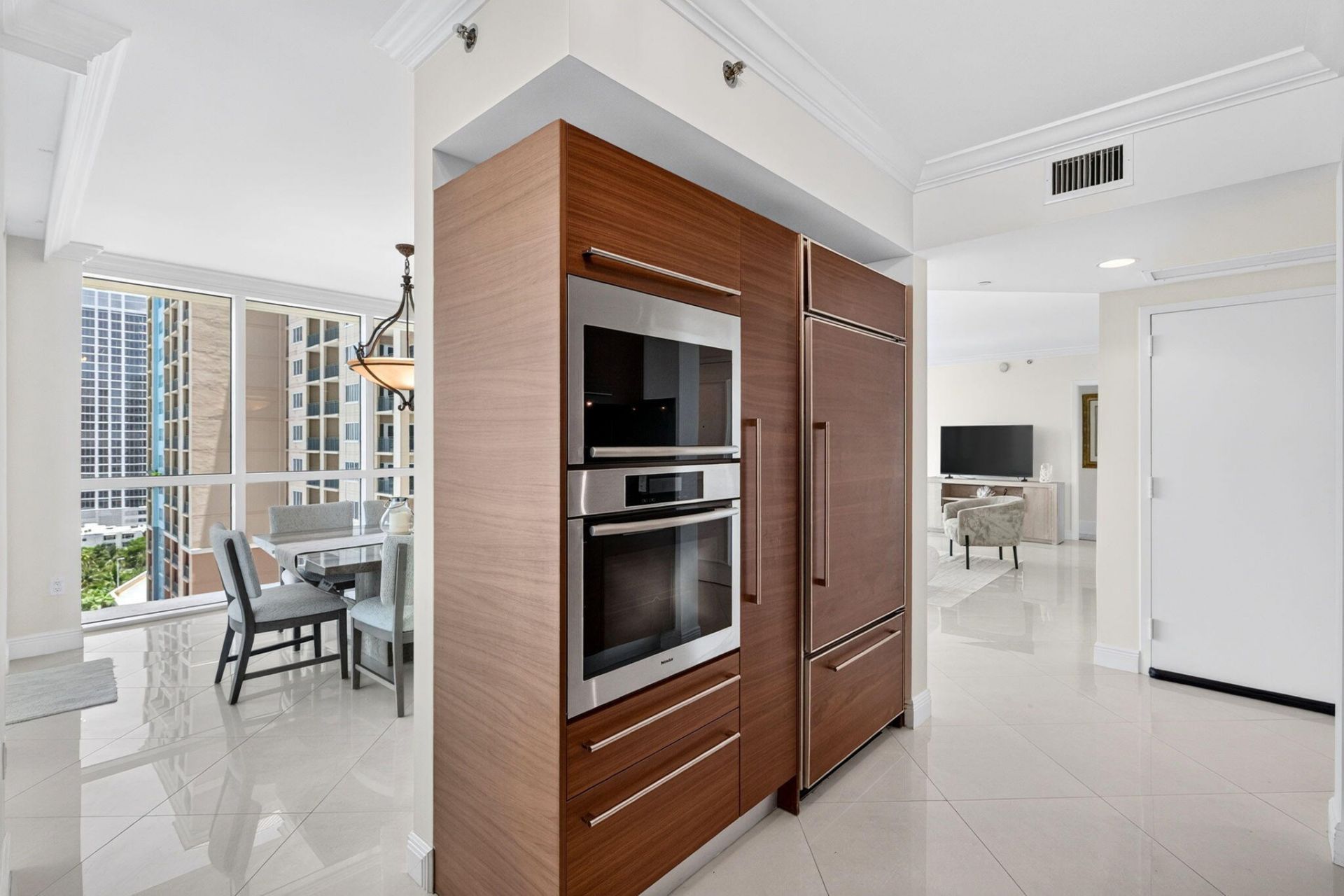 101 S Fort Lauderdale Beach Boulevard, Unit 1606, Fort Lauderdale, FL 33316 Photo