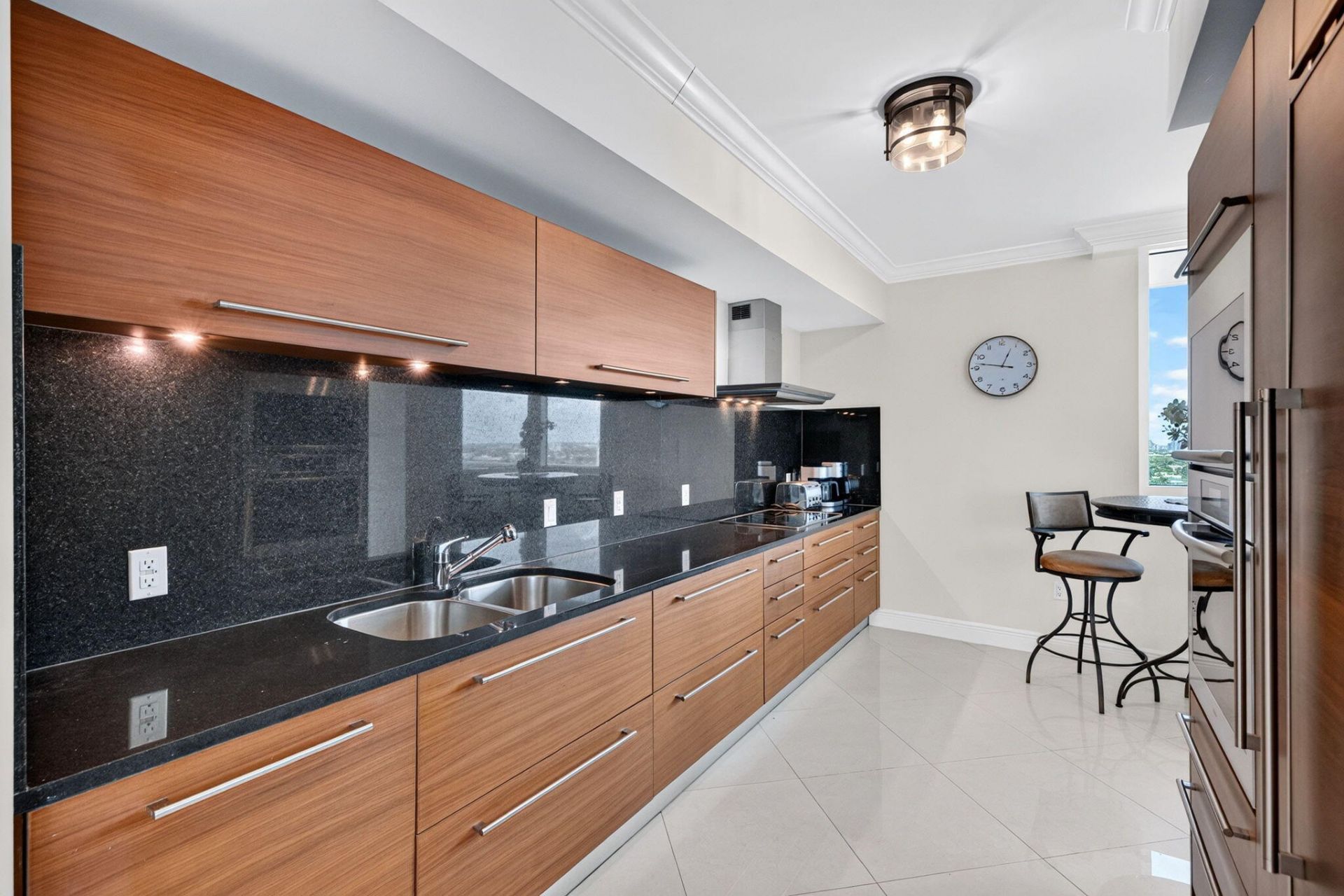 101 S Fort Lauderdale Beach Boulevard, Unit 1606, Fort Lauderdale, FL 33316 Photo