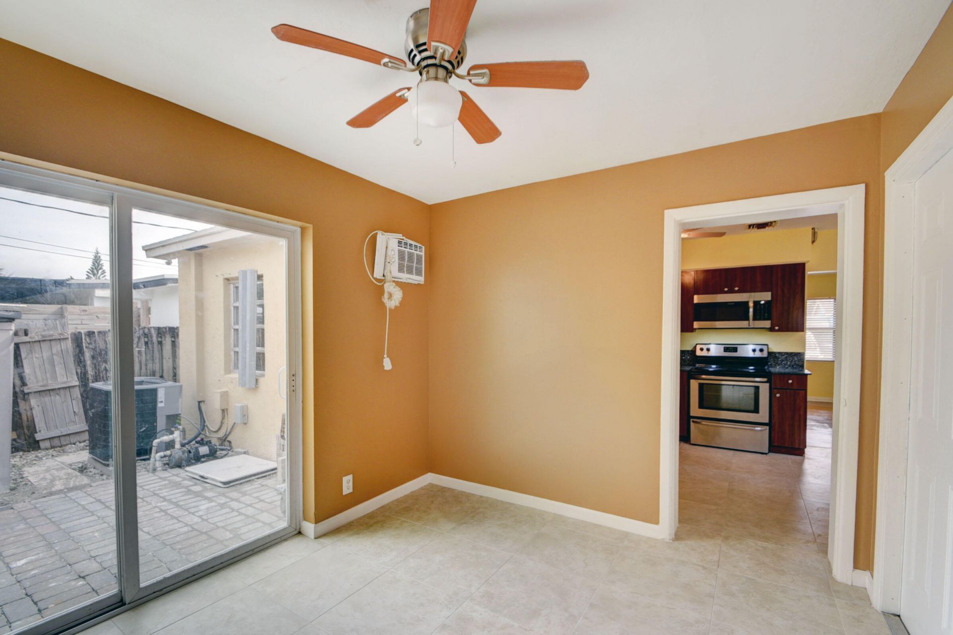 511 Minnesota Street, Lantana, FL 33462 Photo