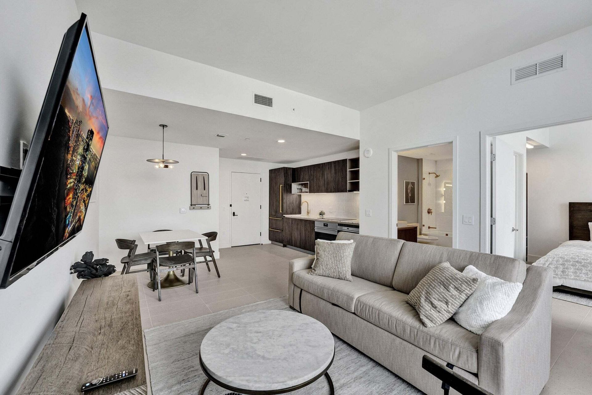 159 NE 6th Street, Unit 4813, Miami, FL 33132 Photo