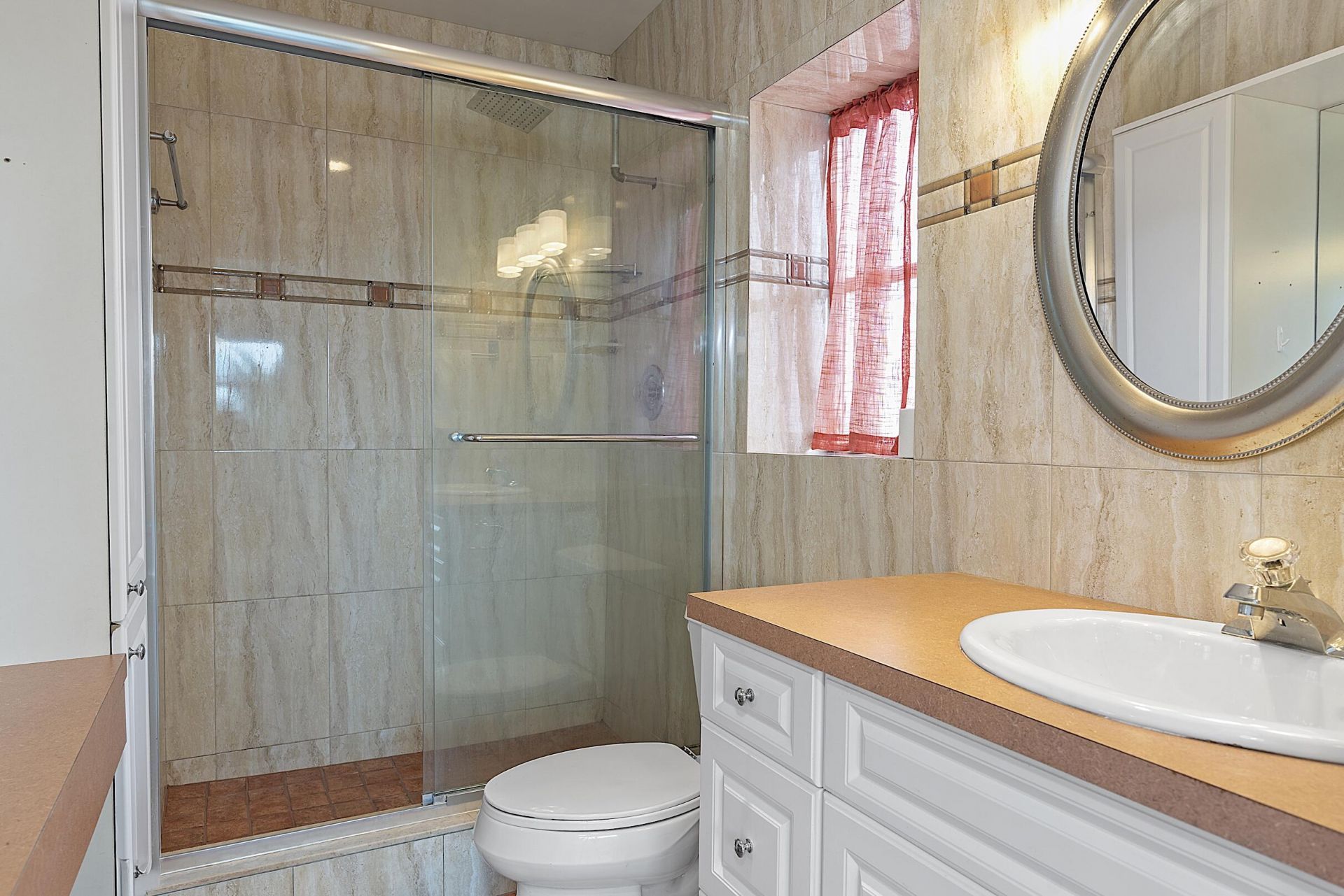300 NE 14th Avenue, Unit 501, Hallandale, FL 33009 Photo