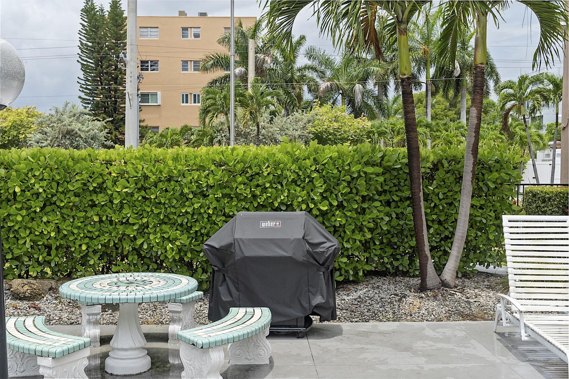 300 NE 14th Avenue, Unit 501, Hallandale, FL 33009 Photo