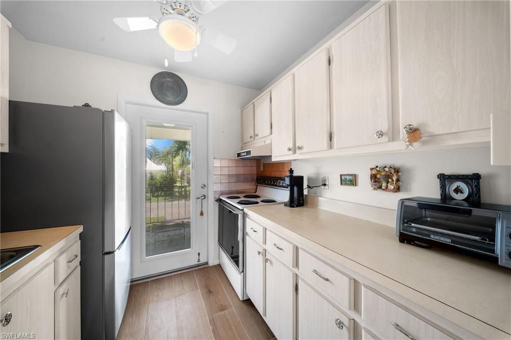 468 12th Ave S, Unit 468, Naples, FL 34102 Photo