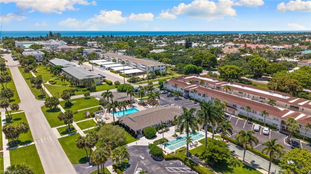 468 12th Ave S, Unit 468, Naples, FL 34102 Photo