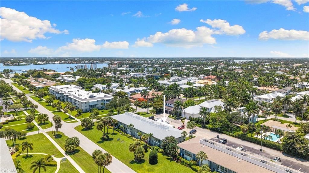 468 12th Ave S, Unit 468, Naples, FL 34102 Photo