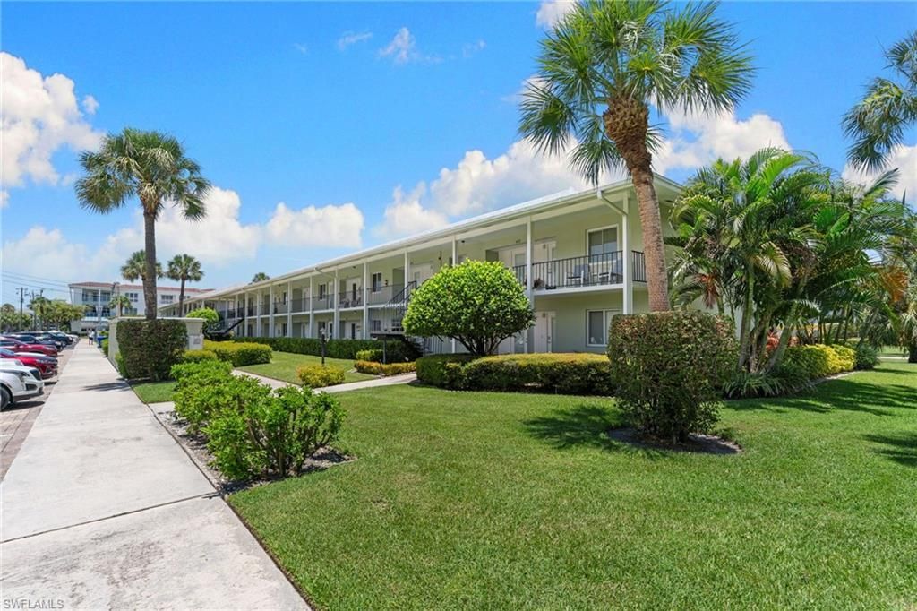 468 12th Ave S, Unit 468, Naples, FL 34102 Photo