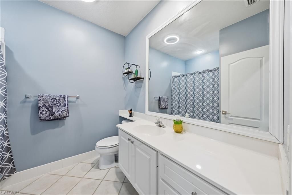 5661 Cove Cir , Unit 51, Naples, FL 34119 Photo
