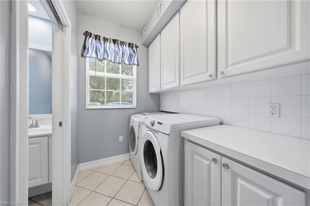 5661 Cove Cir , Unit 51, Naples, FL 34119 Photo