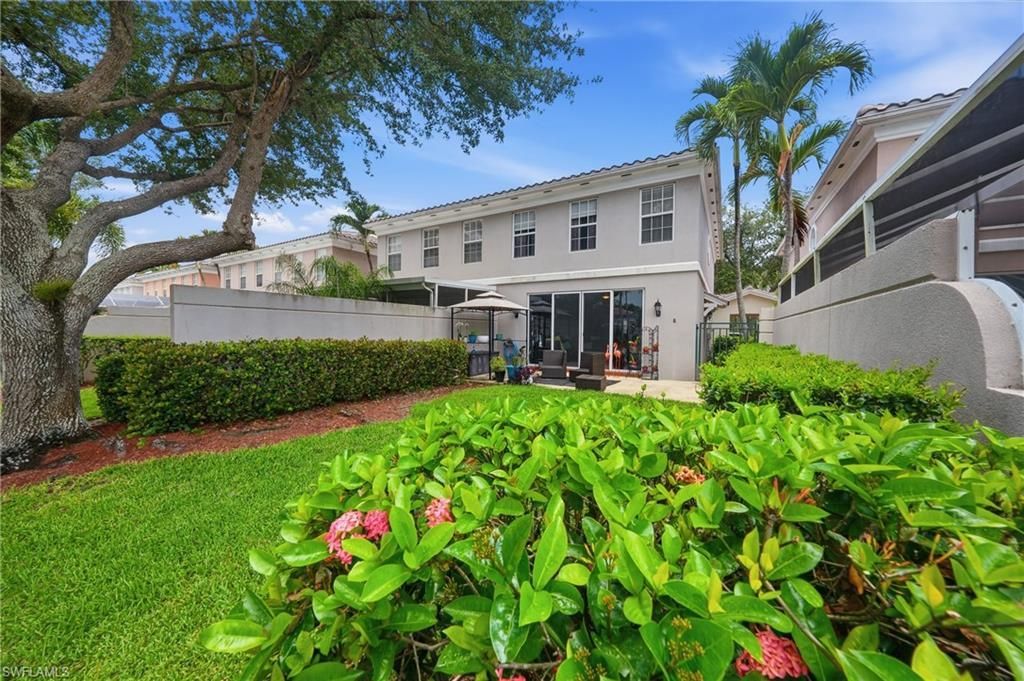 5661 Cove Cir , Unit 51, Naples, FL 34119 Photo