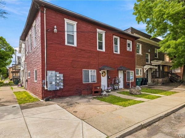 328 Ferry Avenue, Niagara Falls, NY 14301