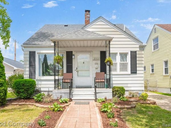 21531 Avalon Street, St Clair Shores, Mi 48080