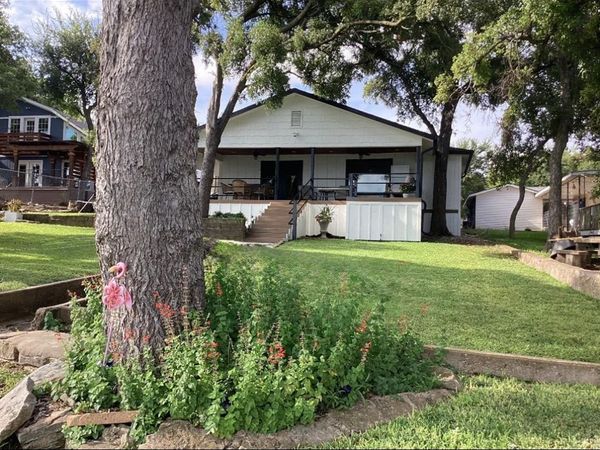 120 Lake Drive, Brownwood, TX 76801