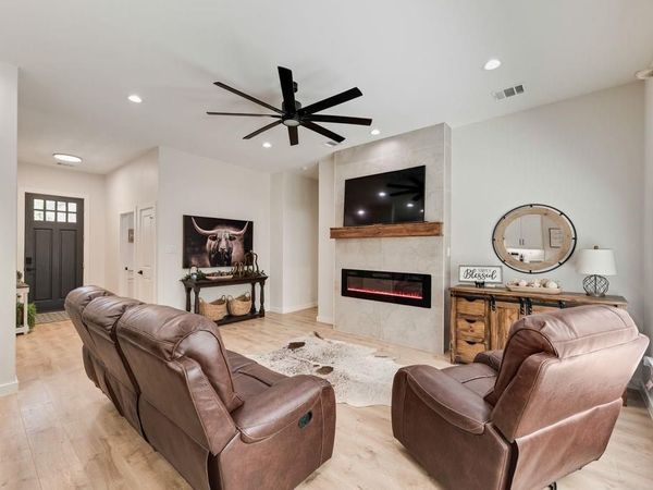 112 Indian Oaks Trail, West Tawakoni, TX 75474