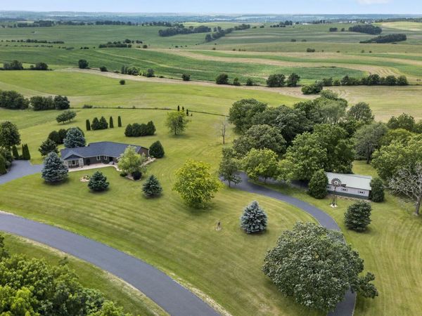 N7795 + L11 Panorama Road, Belleville, WI 53508