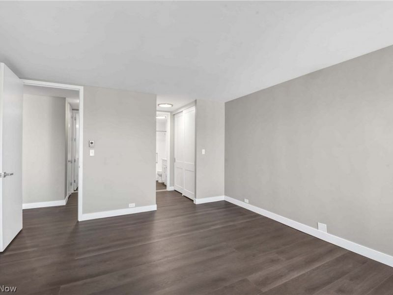 12700 Lake Avenue, Unit 2001, Lakewood, OH 44107 Photo 21