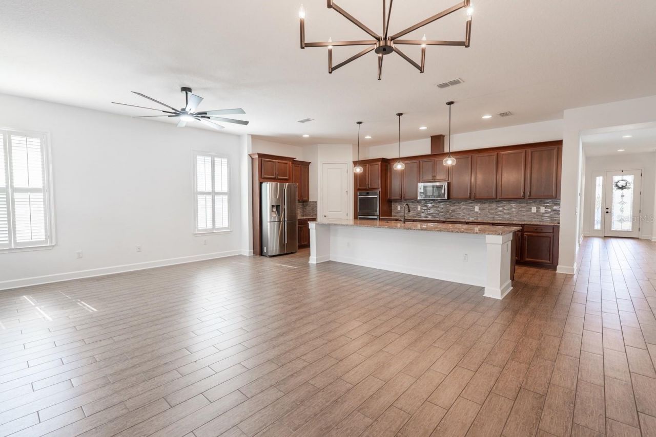 10667 Cardera Drive, Riverview, FL 33578 Photo