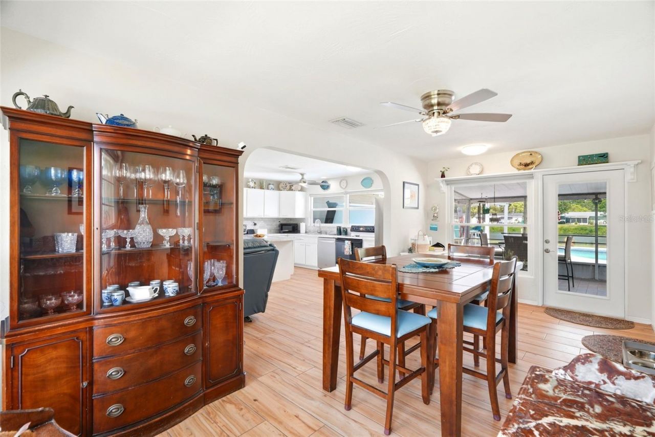 4822 60th Way N, Kenneth City, FL 33709 Photo